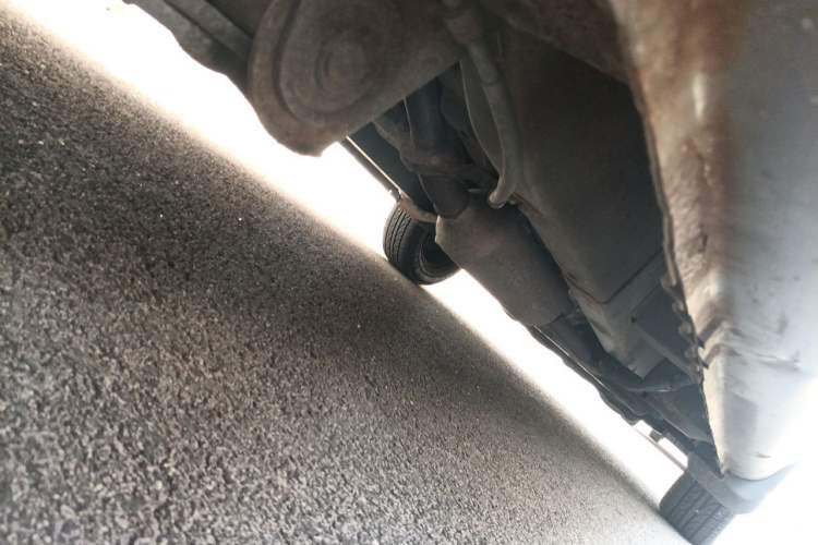 Used BAIC Weiwang M20 2014 1.5L practical type BJ415A Chassis Rear Right