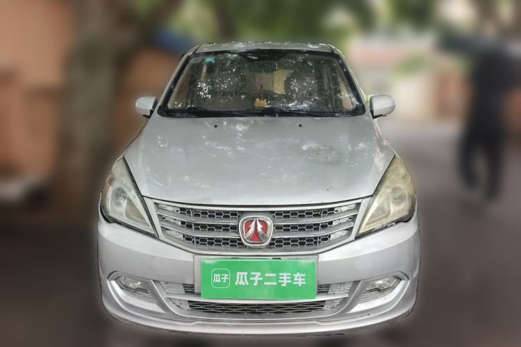 Used BAIC Weiwang M20 2014 1.5L practical type BJ415A Front