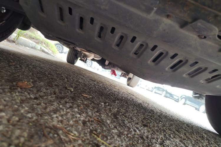Used BAIC Weiwang M20 2014 1.5L Basic Version BJ415B Chassis Front