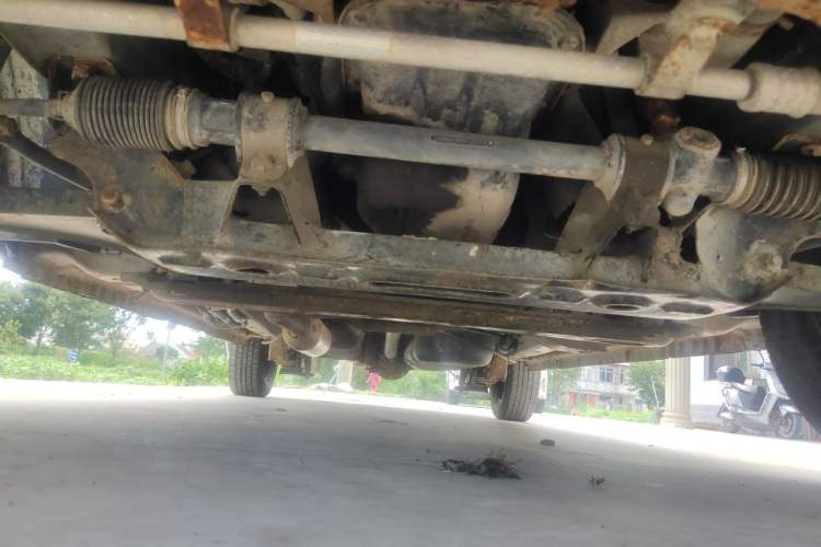 Used BAIC Weiwang M20 2014 1.5L practical type BJ415A Chassis Front