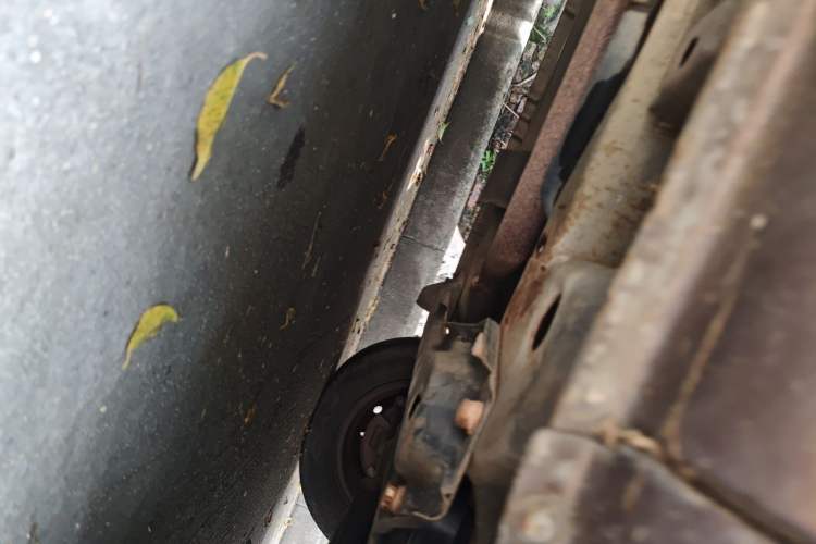 Used BAIC Weiwang M20 2014 1.5L practical type BJ415A Chassis Front Right
