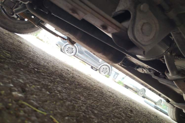 Used BAIC Weiwang M20 2014 1.5L Basic Version BJ415B Chassis Rear Right