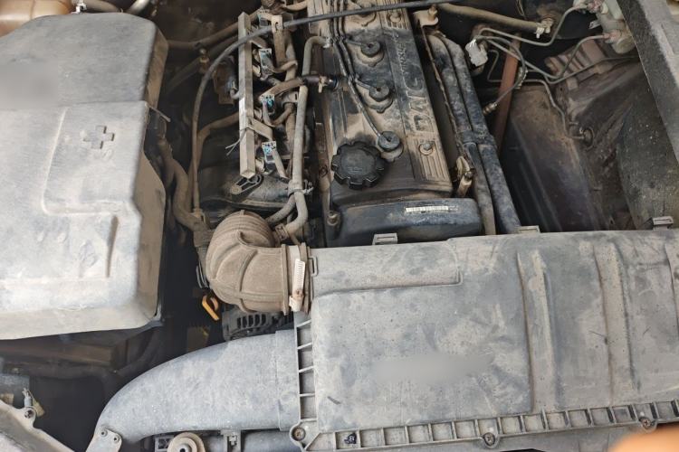 Used BAIC Weiwang M20 2014 1.5L practical type BJ415A Engine Bay