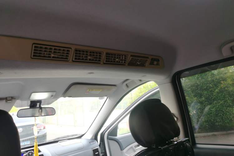 Used BAIC Weiwang M20 2014 1.5L Ultra-Luxury BJ415B Headliner