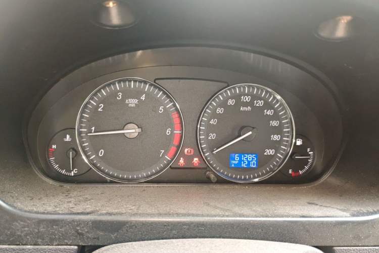 Used BAIC Weiwang M20 2014 1.5L practical type BJ415A Instrument Cluster