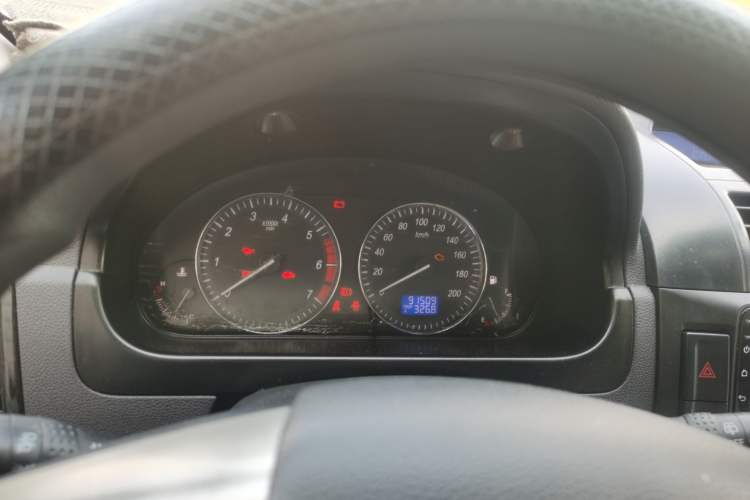 Used BAIC Weiwang M20 2014 1.5L Ultra-Luxury BJ415B Instrument Cluster