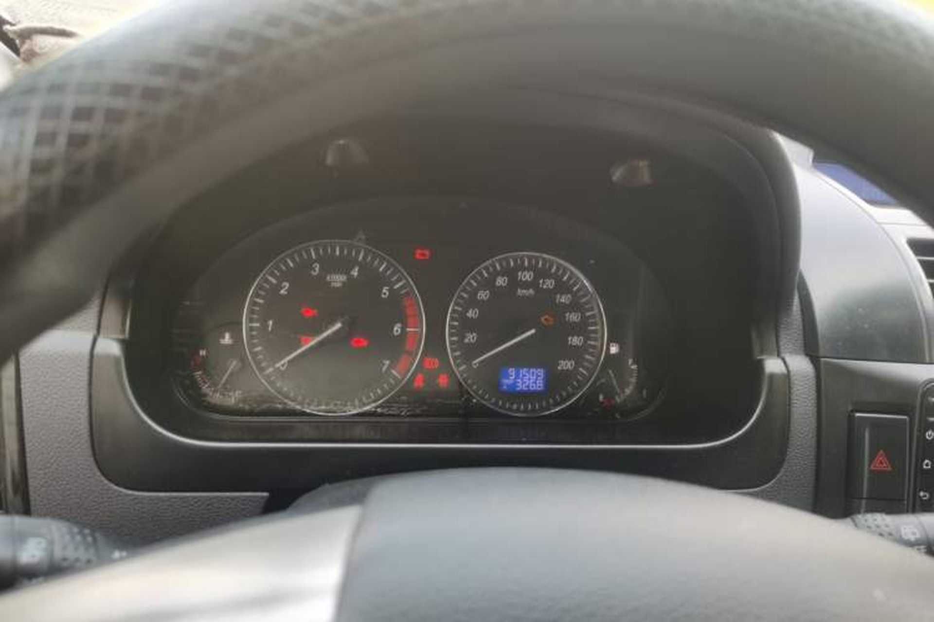 Used BAIC Weiwang M20 2014 1.5L Ultra-Luxury BJ415B Instrument Cluster