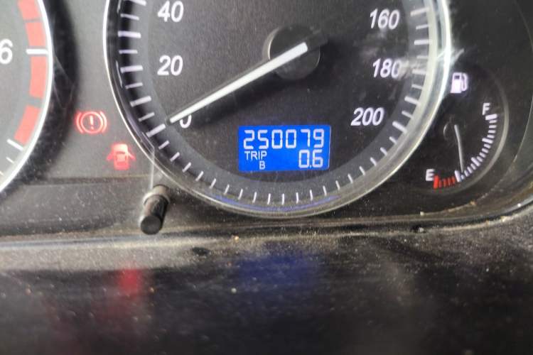 Used BAIC Weiwang M20 2014 1.5L Basic Version BJ415B Odometer Close Up