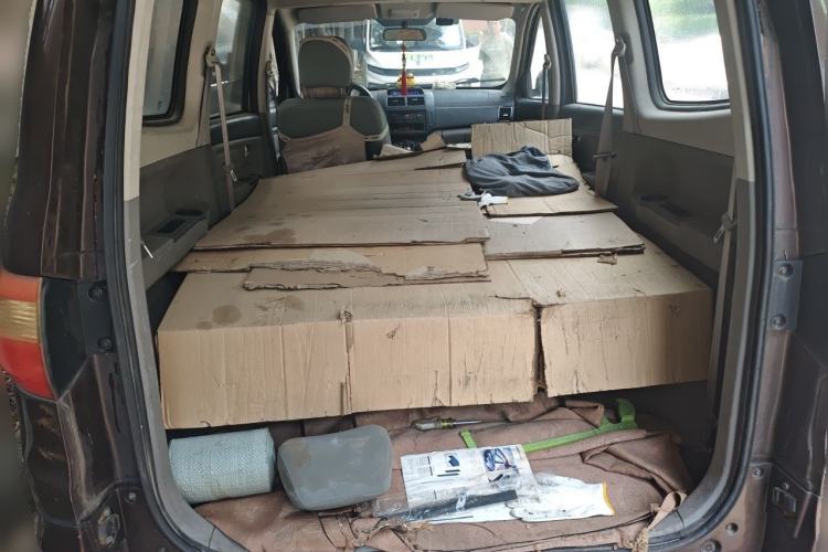 Used BAIC Weiwang M20 2014 1.5L practical type BJ415A Trunk