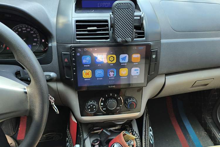 Used BAIC Weiwang M20 2014 1.5L Comfort Version BJ415B Audio And AC Panel