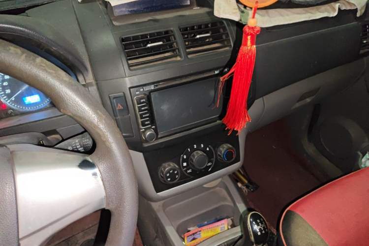 Used BAIC Weiwang M20 2014 1.5L Basic Version DAM15DL Audio And AC Panel