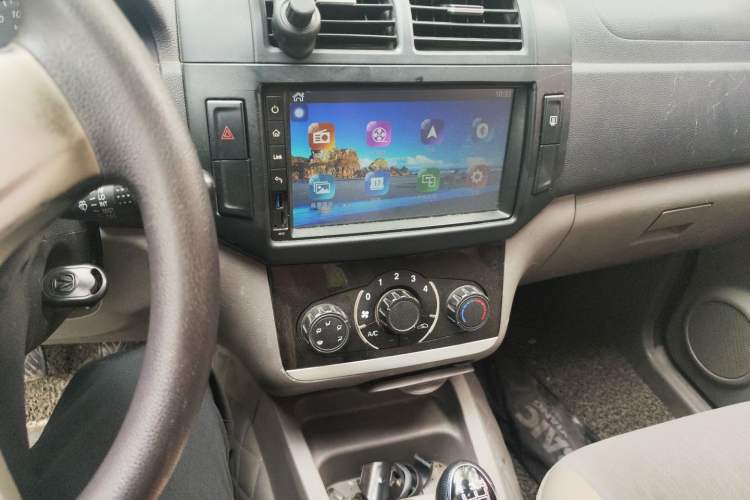 Used BAIC Weiwang M20 2014 1.5L Comfort Version BJ415B Audio And AC Panel