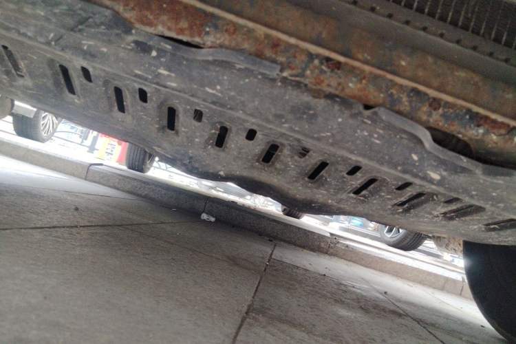 Used BAIC Weiwang M20 2014 1.5L practical type BJ415A Chassis Front