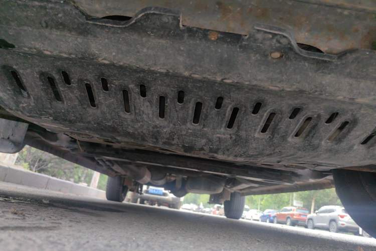 Used BAIC Weiwang M20 2014 1.5L practical type BJ415A Chassis Front