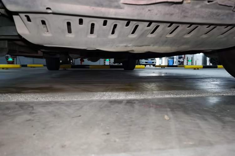 Used BAIC Weiwang M20 2014 1.5L practical type BJ415A Chassis Front