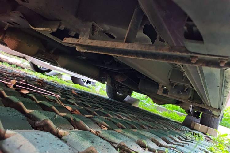Used BAIC Weiwang M20 2014 1.5L Ultra-Luxury BJ415B Chassis Front Left