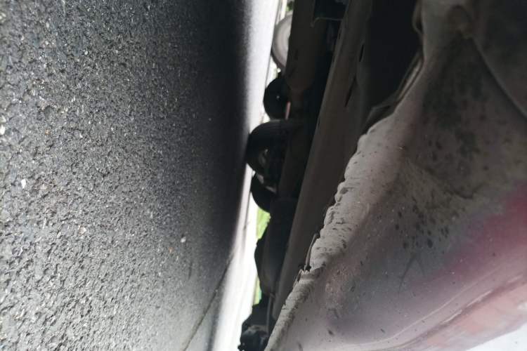 Used BAIC Weiwang M20 2014 1.5L Comfort Version BJ415B Chassis Front Left