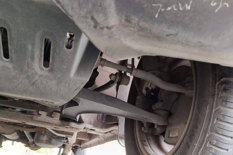 Used BAIC Weiwang M20 2014 1.5L Basic Version DAM15DL Chassis Front Left