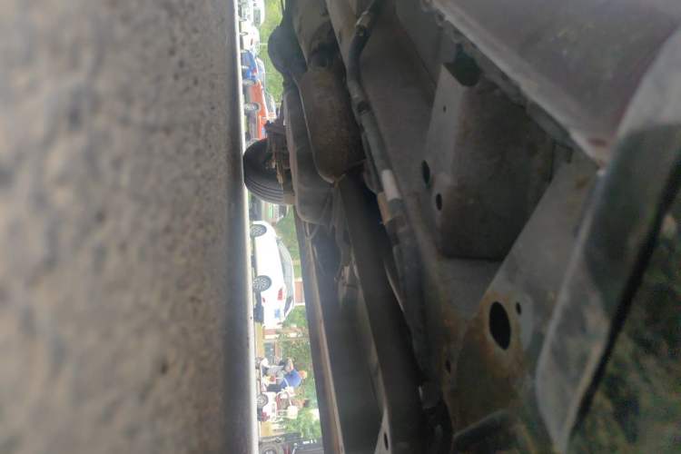 Used BAIC Weiwang M20 2014 1.5L practical type BJ415A Chassis Front Right