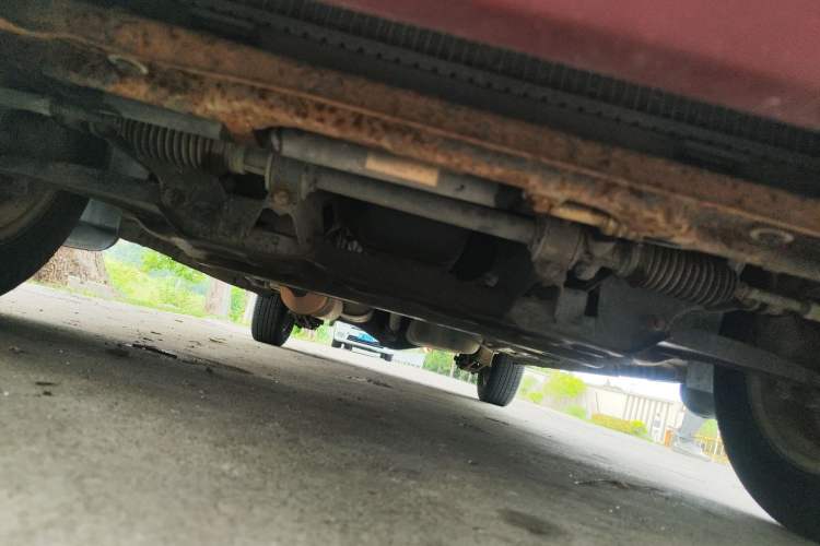 Used BAIC Weiwang M20 2014 1.5L Comfort Version BJ415B Chassis Front