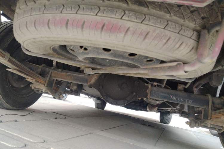 Used BAIC Weiwang M20 2014 1.5L practical type BJ415A Chassis Rear