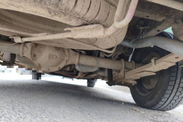 Used BAIC Weiwang M20 2014 1.5L practical type BJ415A Chassis Rear