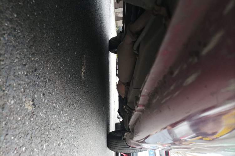 Used BAIC Weiwang M20 2014 1.5L Comfort Version BJ415B Chassis Rear Right