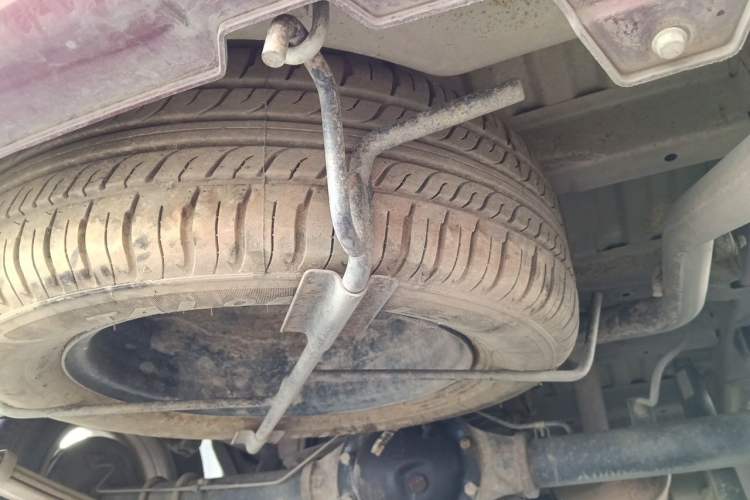 Used BAIC Weiwang M20 2014 1.5L Basic Version DAM15DL Chassis Rear