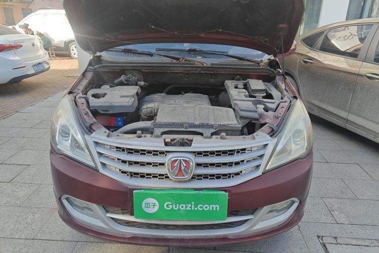 Used BAIC Weiwang M20 2014 1.5L practical type BJ415A Engine Bay