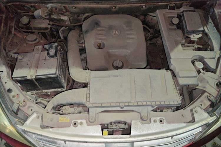 Used BAIC Weiwang M20 2014 1.5L Basic Version DAM15DL Engine Bay