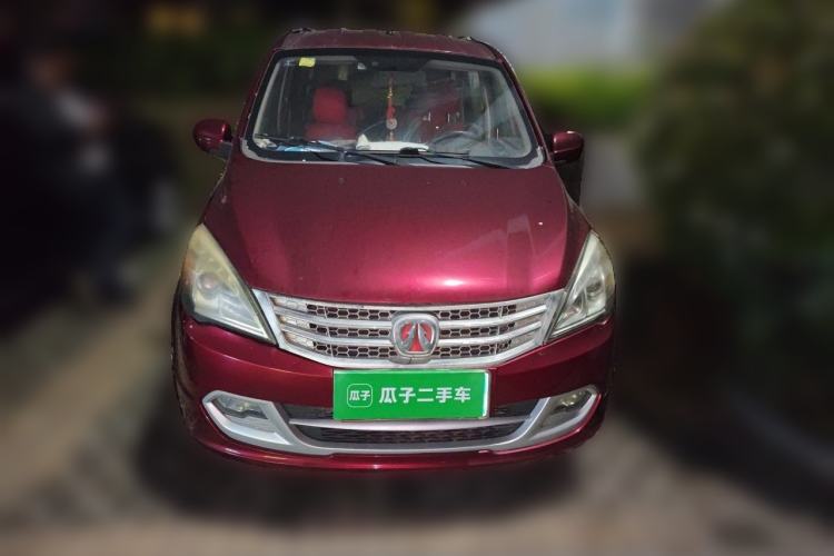 Used BAIC Weiwang M20 2014 1.5L Basic Version DAM15DL Front