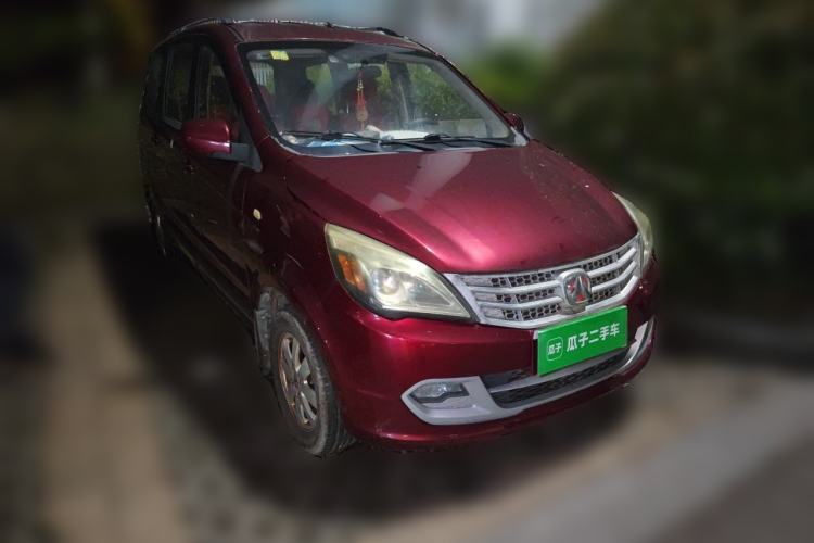 Used BAIC Weiwang M20 2014 1.5L Basic Version DAM15DL Front Right 45 Deg