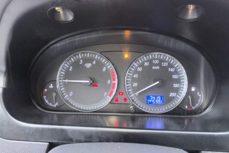 Used BAIC Weiwang M20 2014 1.5L practical type BJ415A Instrument Cluster