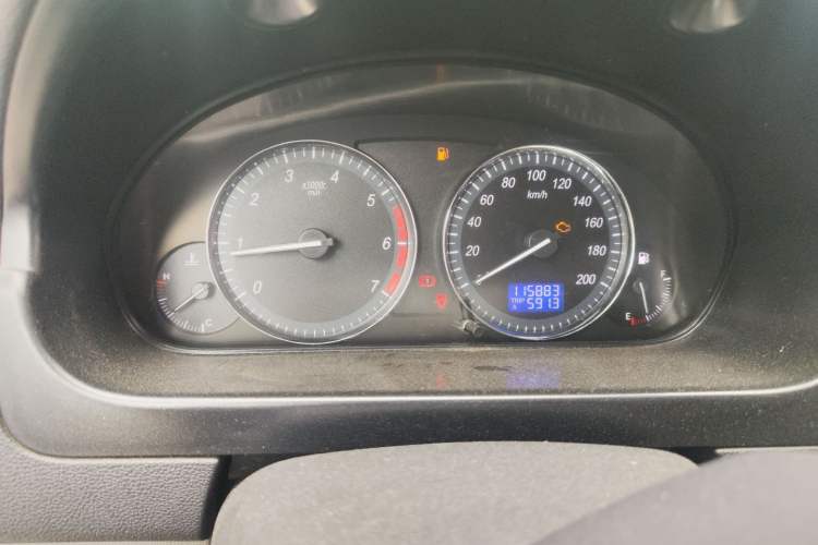 Used BAIC Weiwang M20 2014 1.5L Comfort Version BJ415B Instrument Cluster