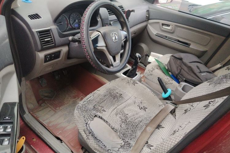 Used BAIC Weiwang M20 2014 1.5L practical type BJ415A Left Front Seat