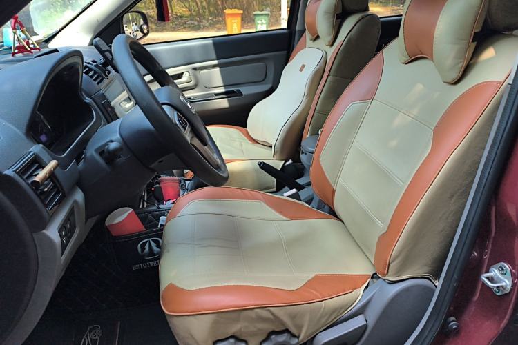 Used BAIC Weiwang M20 2014 1.5L Comfort Version BJ415B Left Front Seat