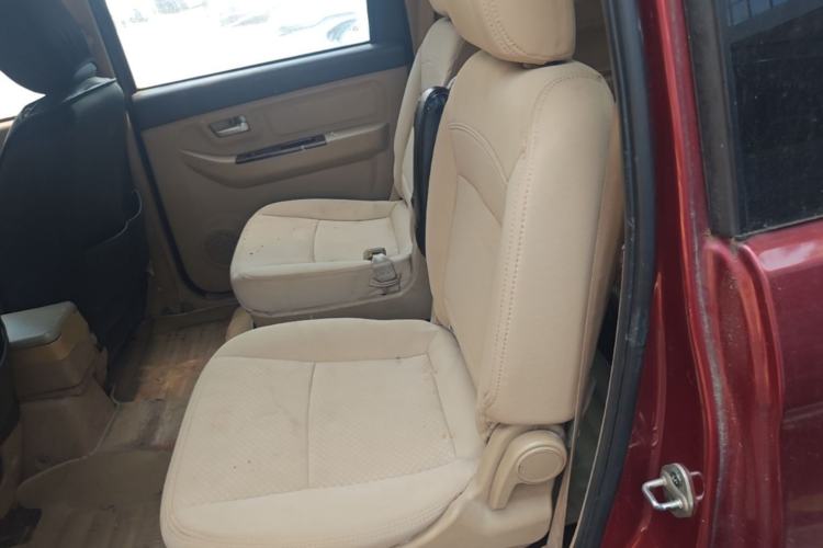 Used BAIC Weiwang M20 2014 1.5L Comfort version DAM15DL Left Rear Seat