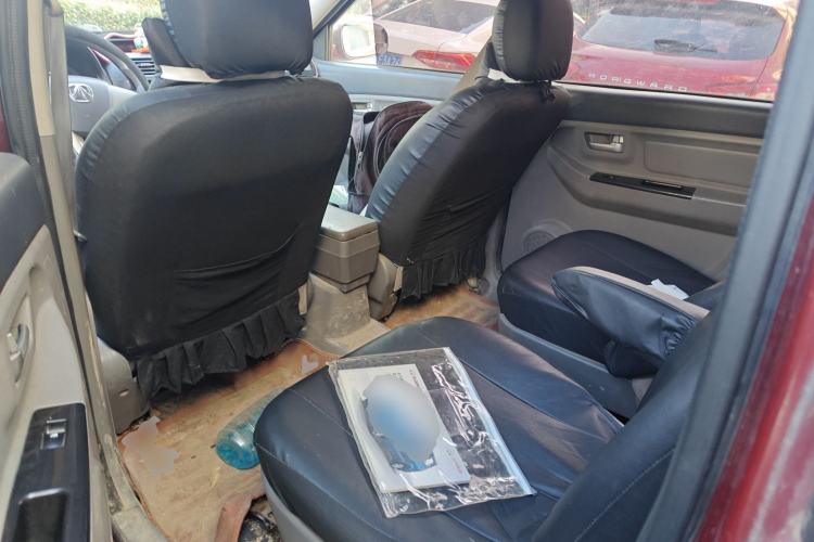 Used BAIC Weiwang M20 2014 1.5L practical type BJ415A Left Rear Seat