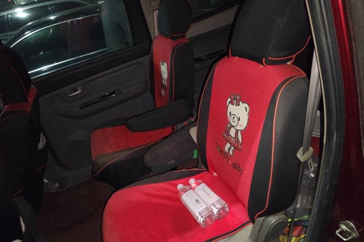 Used BAIC Weiwang M20 2014 1.5L Basic Version DAM15DL Left Rear Seat