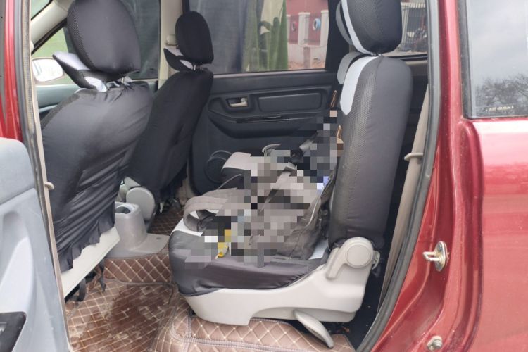 Used BAIC Weiwang M20 2014 1.5L practical type BJ415A Left Rear Seat