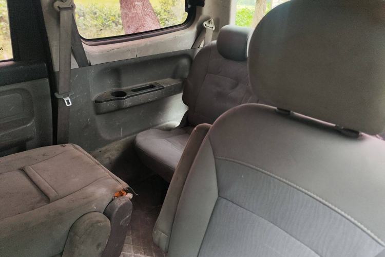 Used BAIC Weiwang M20 2014 1.5L Comfort Version BJ415B Left Rear Seat