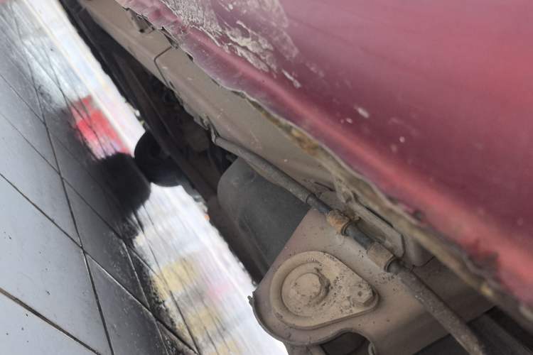 Used BAIC Weiwang M20 2014 1.5L practical type BJ415A Left Side Sill