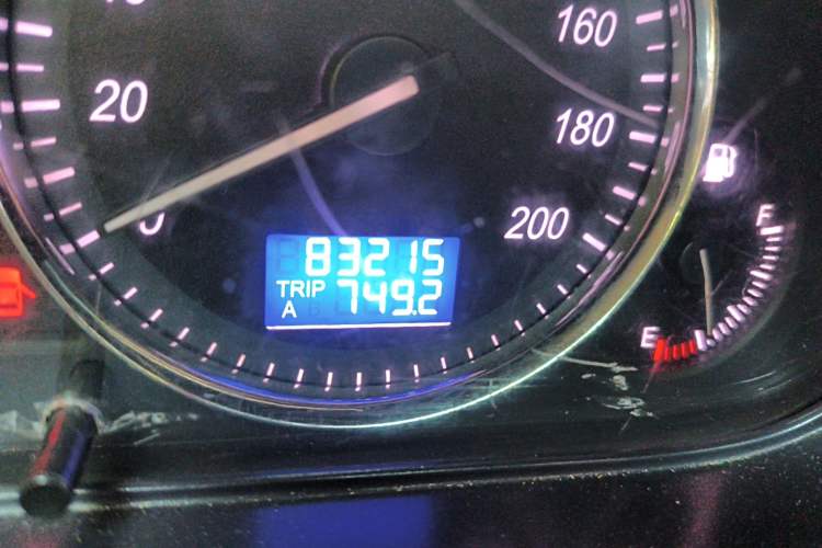 Used BAIC Weiwang M20 2014 1.5L Comfort Version BJ415B Odometer Close Up