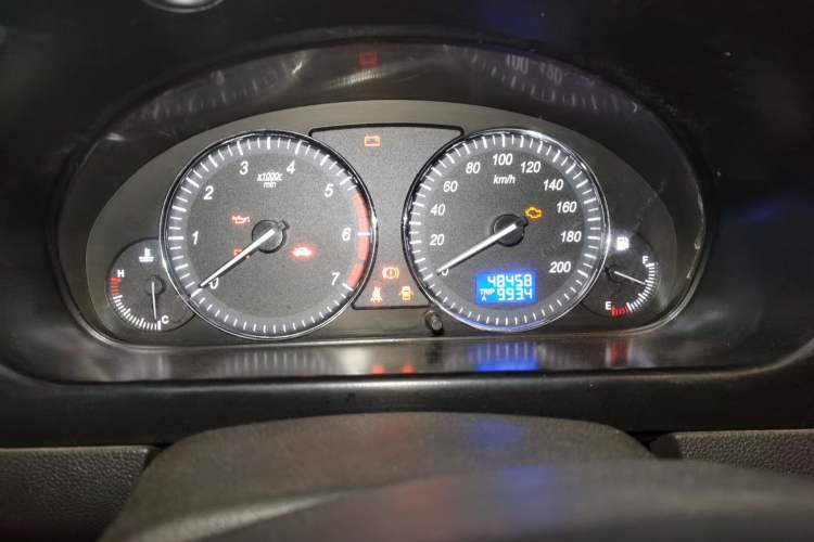 Used BAIC Weiwang M20 2014 1.5L practical type BJ415A Odometer Close Up