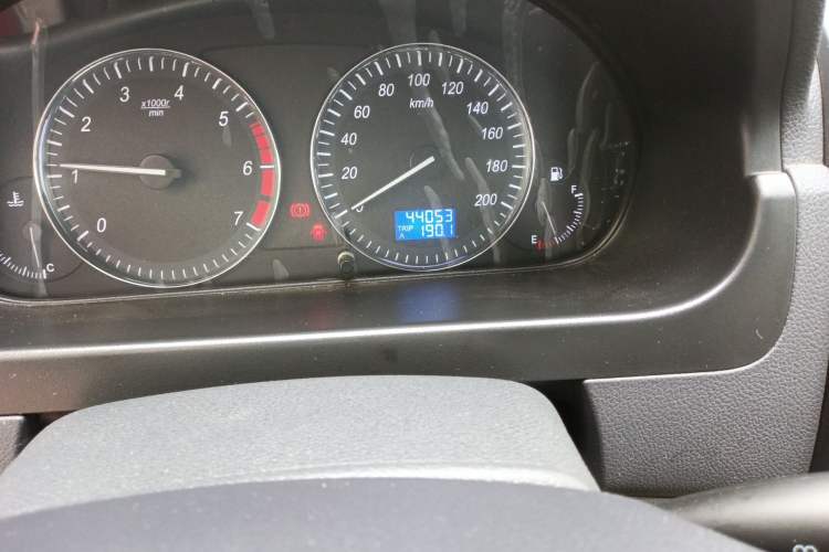Used BAIC Weiwang M20 2014 1.5L Comfort version DAM15DL Odometer Close Up