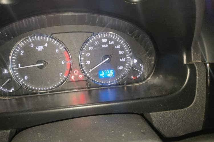 Used BAIC Weiwang M20 2014 1.5L practical type BJ415A Odometer Close Up