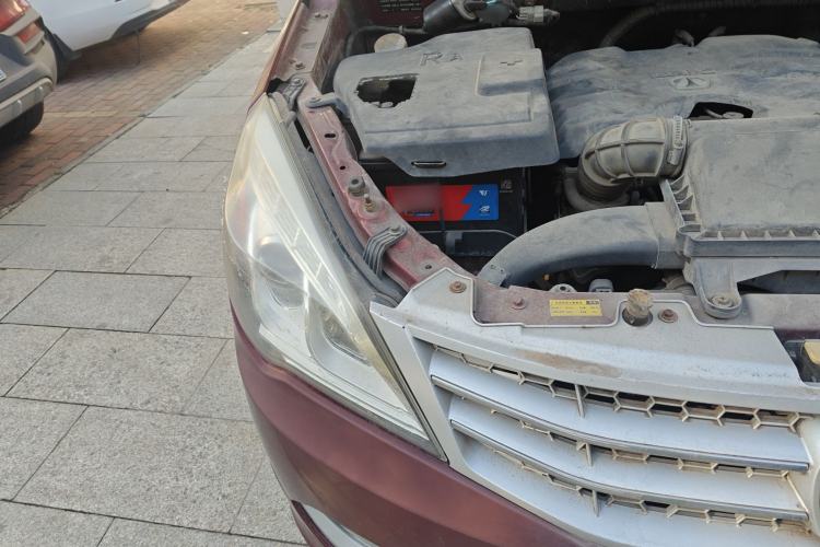 Used BAIC Weiwang M20 2014 1.5L practical type BJ415A Right Front Headlight
