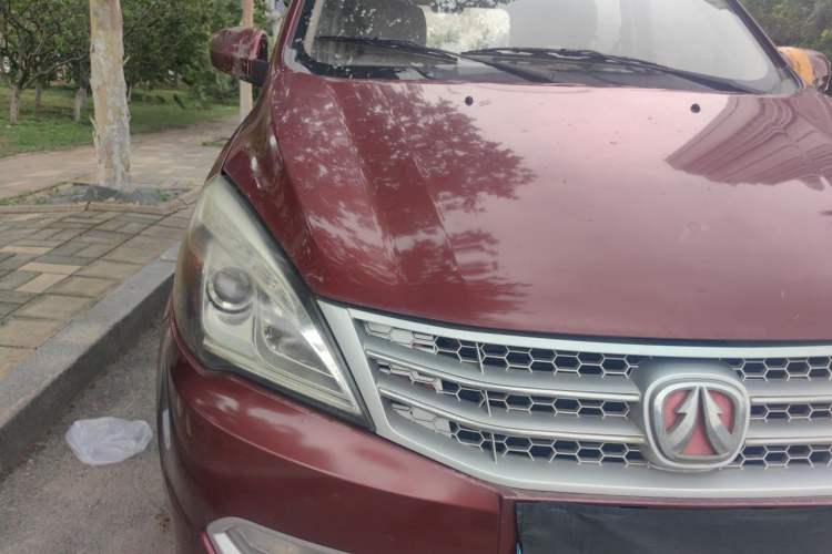 Used BAIC Weiwang M20 2014 1.5L practical type BJ415A Right Front Headlight