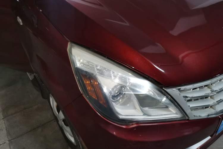 Used BAIC Weiwang M20 2014 1.5L practical type BJ415A Right Front Headlight