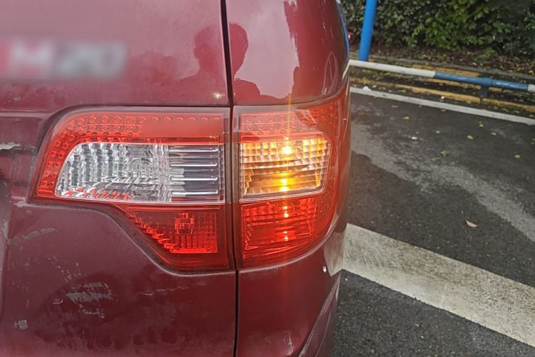 Used BAIC Weiwang M20 2014 1.5L Comfort Version BJ415B Right Rear Taillight